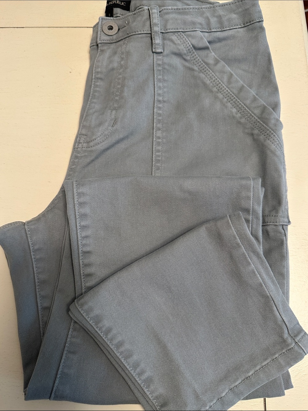 Banana Republic Women’s Light Gray Utility Jeans